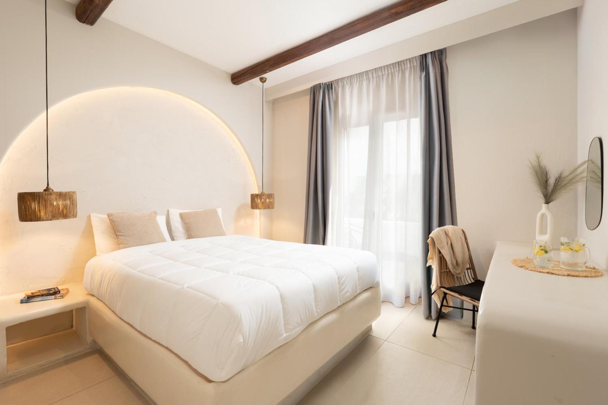 Paridian Elegant Living Hotel Parikia  Exterior photo
