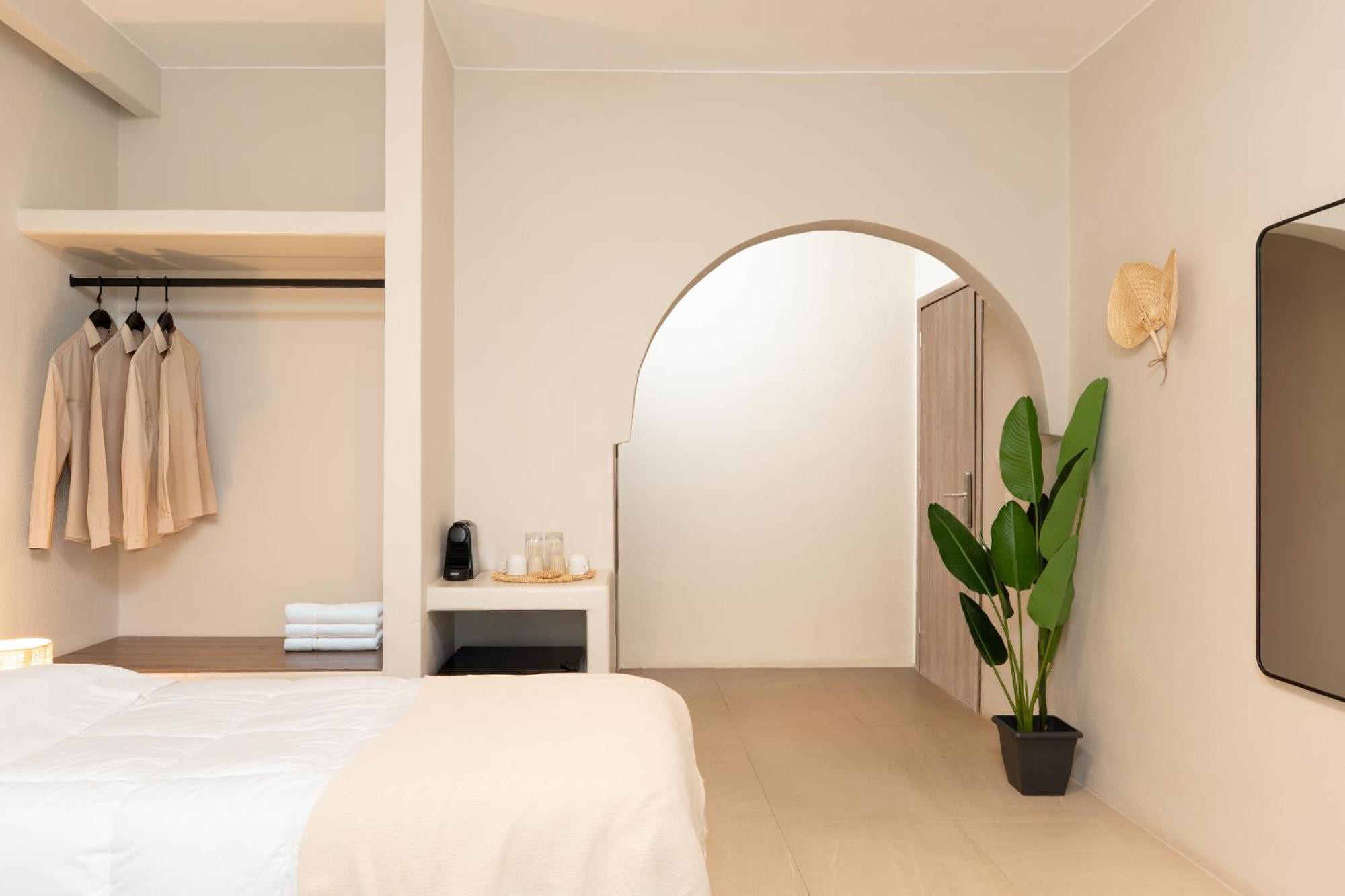 Paridian Elegant Living Hotel Parikia  Exterior photo