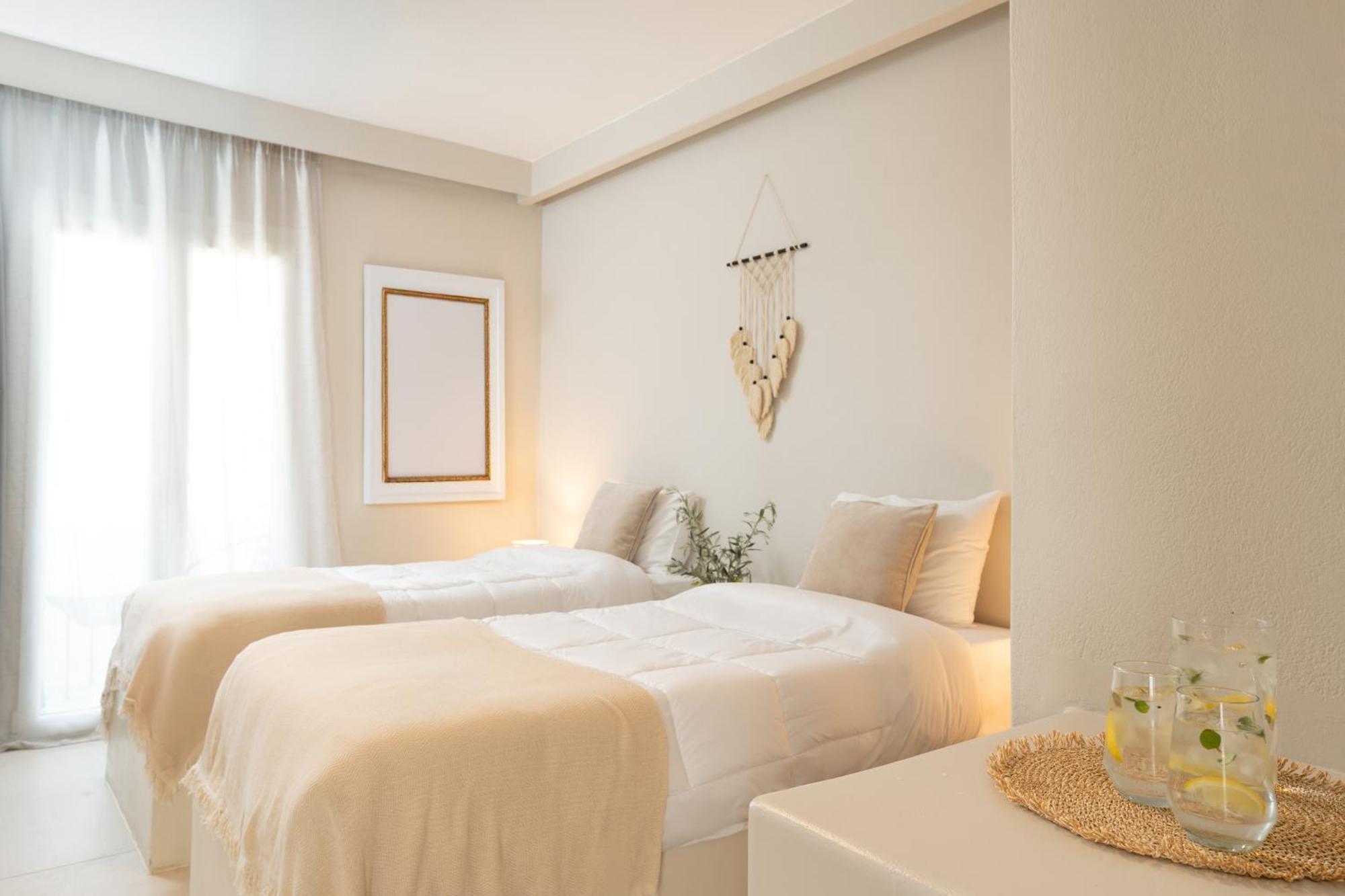 Paridian Elegant Living Hotel Parikia  Exterior photo